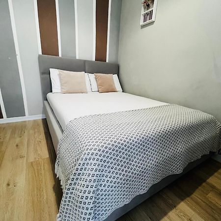 Iren Smart Apartment 리비프 외부 사진