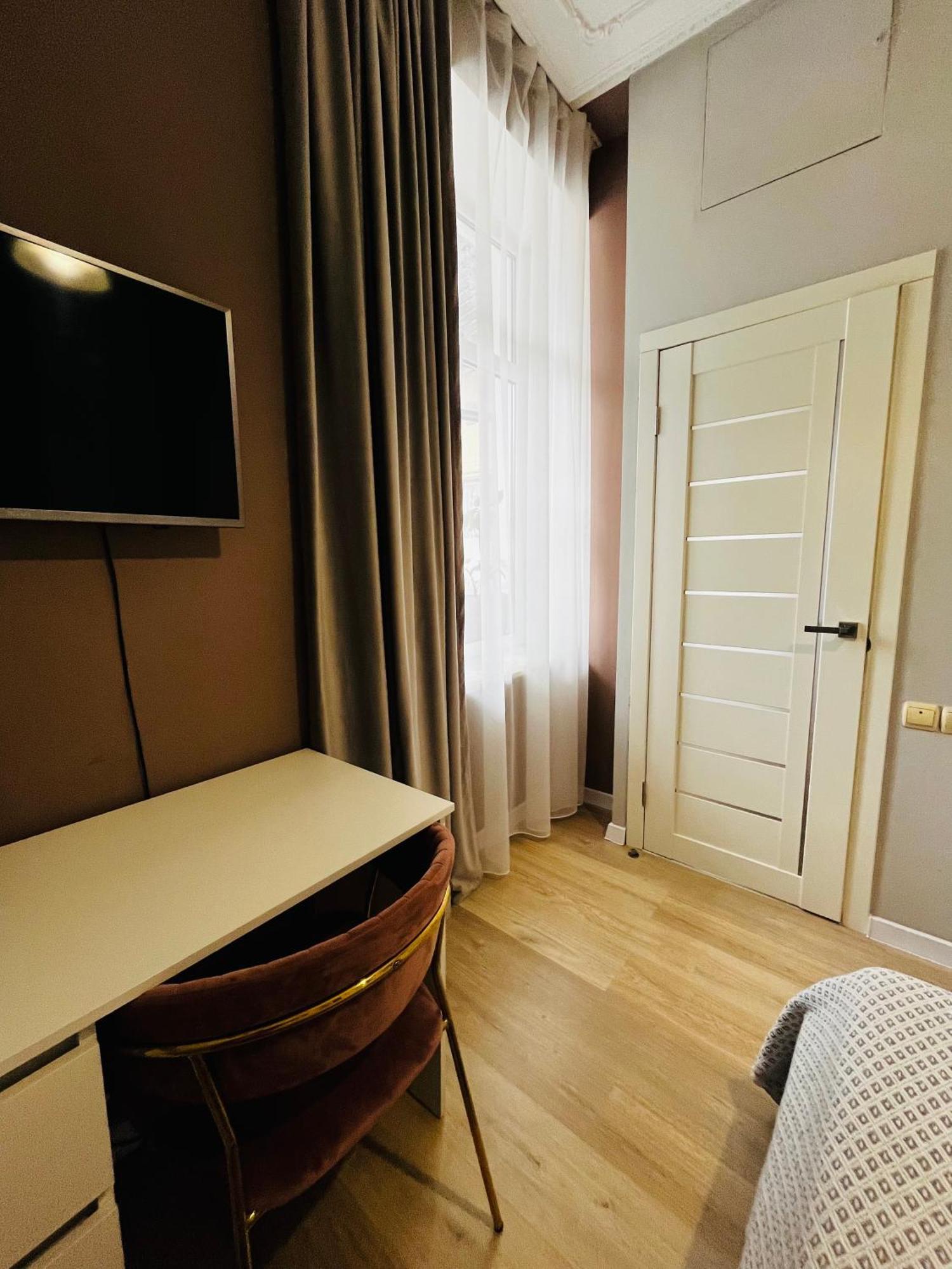 Iren Smart Apartment 리비프 외부 사진
